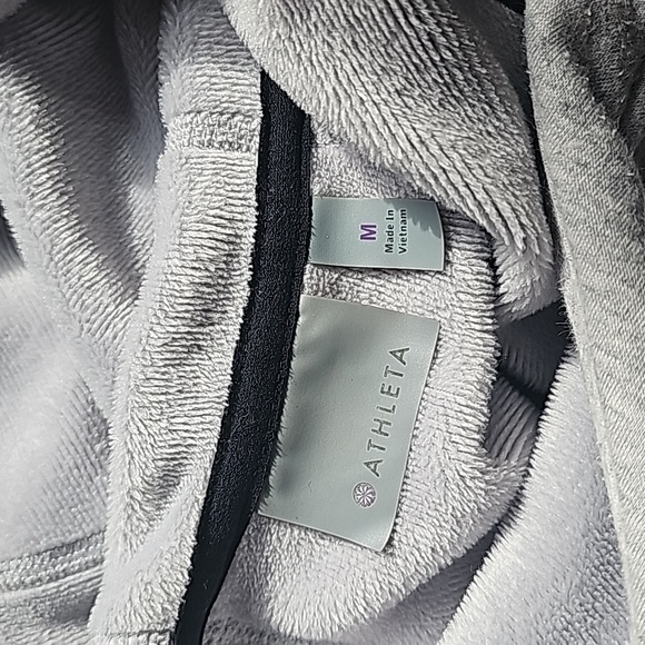 Athleta Zip-up Hoodie - Picture 4 of 7